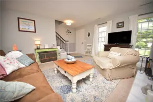 1022 S Court St, Medina, OH 44256 - Photo 8