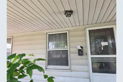 19509 Kewanee Avenue, Loveland, OH 44119 - Photo 2