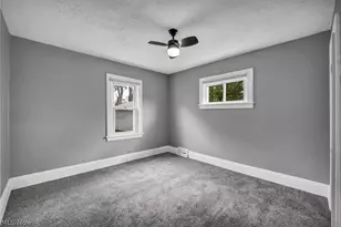 15809 Raymond St, Maple Heights, OH 44137 - Photo 36