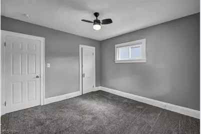 15809 Raymond Street, Maple Heights, OH 44137 - Photo 28