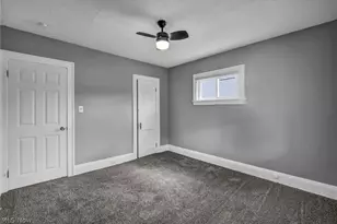 15809 Raymond St, Maple Heights, OH 44137 - Photo 28