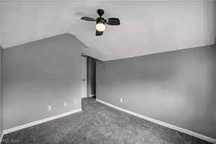 15809 Raymond St, Maple Heights, OH 44137 - Photo 30