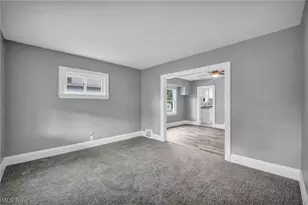 15809 Raymond St, Maple Heights, OH 44137 - Photo 20