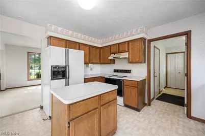 722 Jaycox Road, Avon Lake, OH 44012 - Photo 8