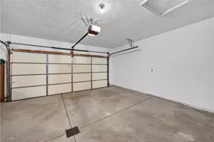 7342 Glengary Dr, Sagamore Hills, OH 44067 - Photo 36