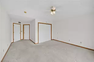 7342 Glengary Dr, Sagamore Hills, OH 44067 - Photo 20
