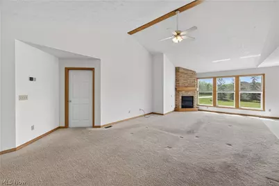 7342 Glengary Drive, Sagamore Hills, OH 44067 - Photo 6