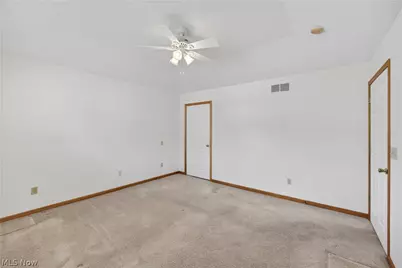 7342 Glengary Drive, Sagamore Hills, OH 44067 - Photo 30