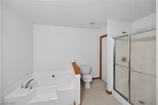 7342 Glengary Dr, Sagamore Hills, OH 44067 - Photo 24