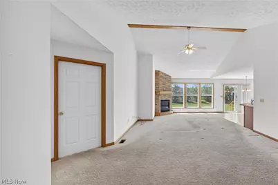 7342 Glengary Drive, Sagamore Hills, OH 44067 - Photo 8