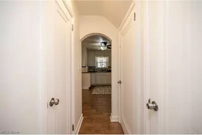 1842 Coronado Avenue, Youngstown, OH 44504 - Photo 12