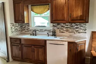 134 Park Ave, New London, OH 44851 - Photo 4