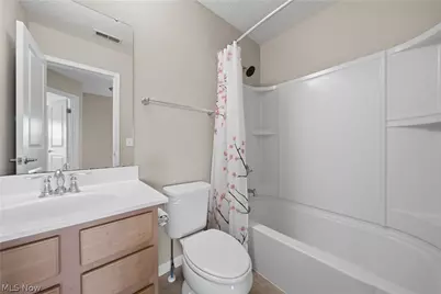 7185 Gauntlet Street SW, Massillon, OH 44646 - Photo 24