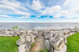 215 Grand Harbour, Vermilion, OH 44089 - Photo 38