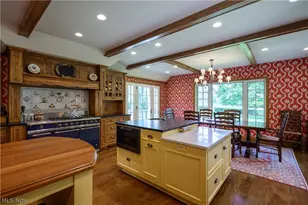 388 N Portage Path, Akron, OH 44303 - Photo 12