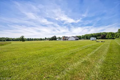 11605 Aquilla Road, Chardon, OH 44024 - Photo 10