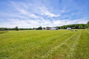 11605 Aquilla Rd, Chardon, OH 44024 - Photo 10