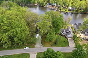 2410 Plum Creek Dr, Roaming Shores, OH 44084 - Photo 38