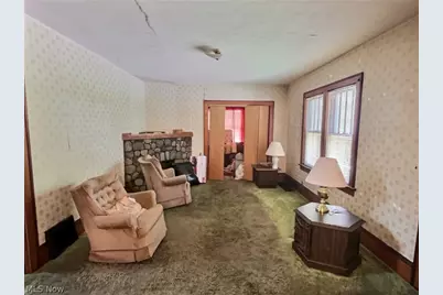 1918 Greensburg Road, North Canton, OH 44720 - Photo 4
