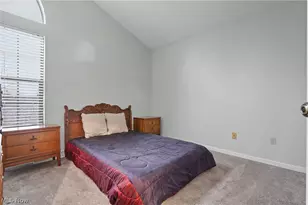 1323 Red Tail Hawk Ct, Youngstown, OH 44512 - Photo 24