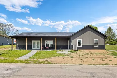 110 Carlisle Avenue, Mingo Junction, OH 43938 - Photo 1