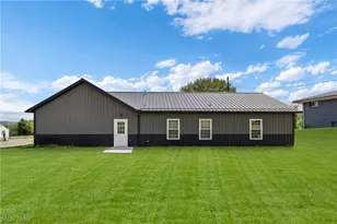 110 Carlisle Ave, Mingo Junction, OH 43938 - Photo 2