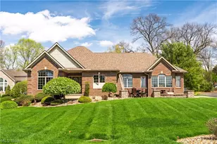 4101 Cove Cir NW, Canton, OH 44708 - Photo 2