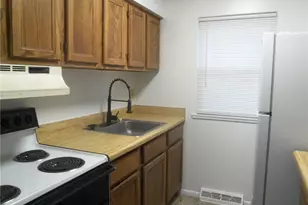 762 Mentor Ave, Painesville, OH 44077 - Photo 6