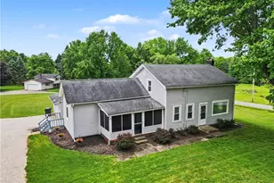 2622 Tallmadge Rd, Ravenna, OH 44266 - Photo 2
