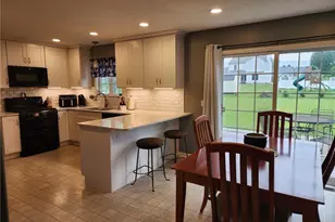 11270 Grand Valley Dr NW, Uniontown, OH 44685 - Photo 6
