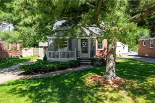 2771 W 230th St, North Olmsted, OH 44070 - Photo 32