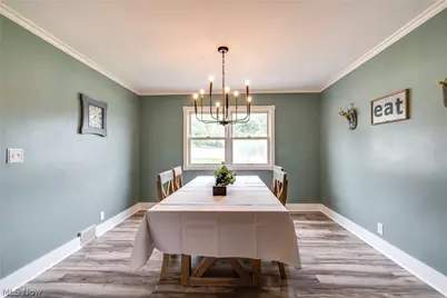 2635 Daffodil Street NE, Canton, OH 44705 - Photo 10