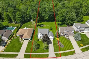 6394 Meadowbrook Dr, Mentor, OH 44060 - Photo 2