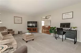 5600 Reef Rd, Mentor on the Lake, OH 44060 - Photo 14