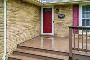 612 Church St SW, North Canton, OH 44720 - Photo 4
