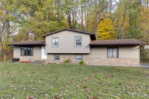 9416 Kieffer Rd, Mantua, OH 44255 - Photo 2