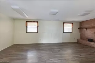 9416 Kieffer Rd, Mantua, OH 44255 - Photo 18