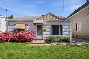 12808 Longmead Ave, Loveland, OH 44135 - Photo 2