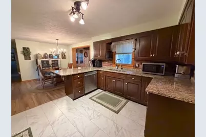 6092 East Avenue Extension SE, Gnadenhutten, OH 44629 - Photo 8