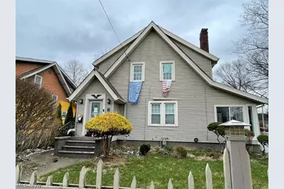 73 W Burns Avenue, Akron, OH 44310 - Photo 1