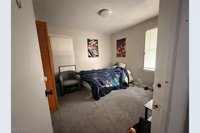 19107 Longview Avenue, Maple Heights, OH 44137 - Photo 6
