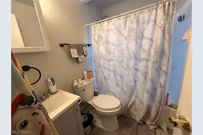 19107 Longview Avenue, Maple Heights, OH 44137 - Photo 12