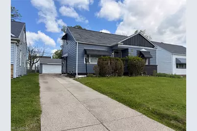 19107 Longview Avenue, Maple Heights, OH 44137 - Photo 1