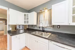 3878 W 133rd St, Loveland, OH 44111 - Photo 8