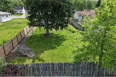 1624 Breiding Road, Akron, OH 44310 - Photo 28
