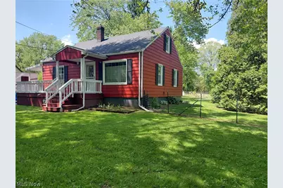 7489 Van Ness Avenue, Hubbard, OH 44425 - Photo 4