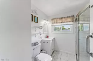 2369 Frederick Dr, Cuyahoga Falls, OH 44221 - Photo 30