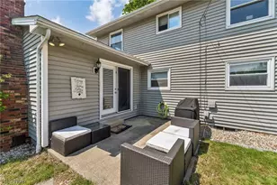 2369 Frederick Dr, Cuyahoga Falls, OH 44221 - Photo 32
