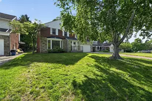 1540 S Belvoir Blvd, South Euclid, OH 44121 - Photo 2