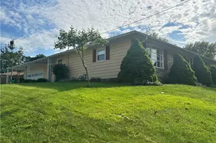 1704 Kenwood, Orrville, OH 44667 - Photo 2